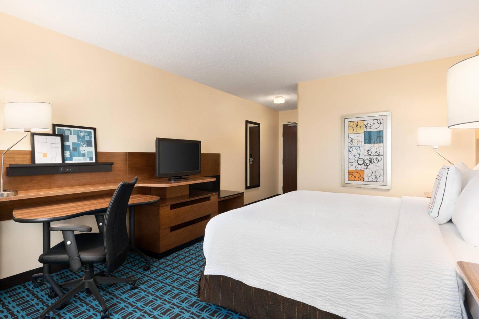 Fairfield Inn By Marriott Deptford Exterior photo